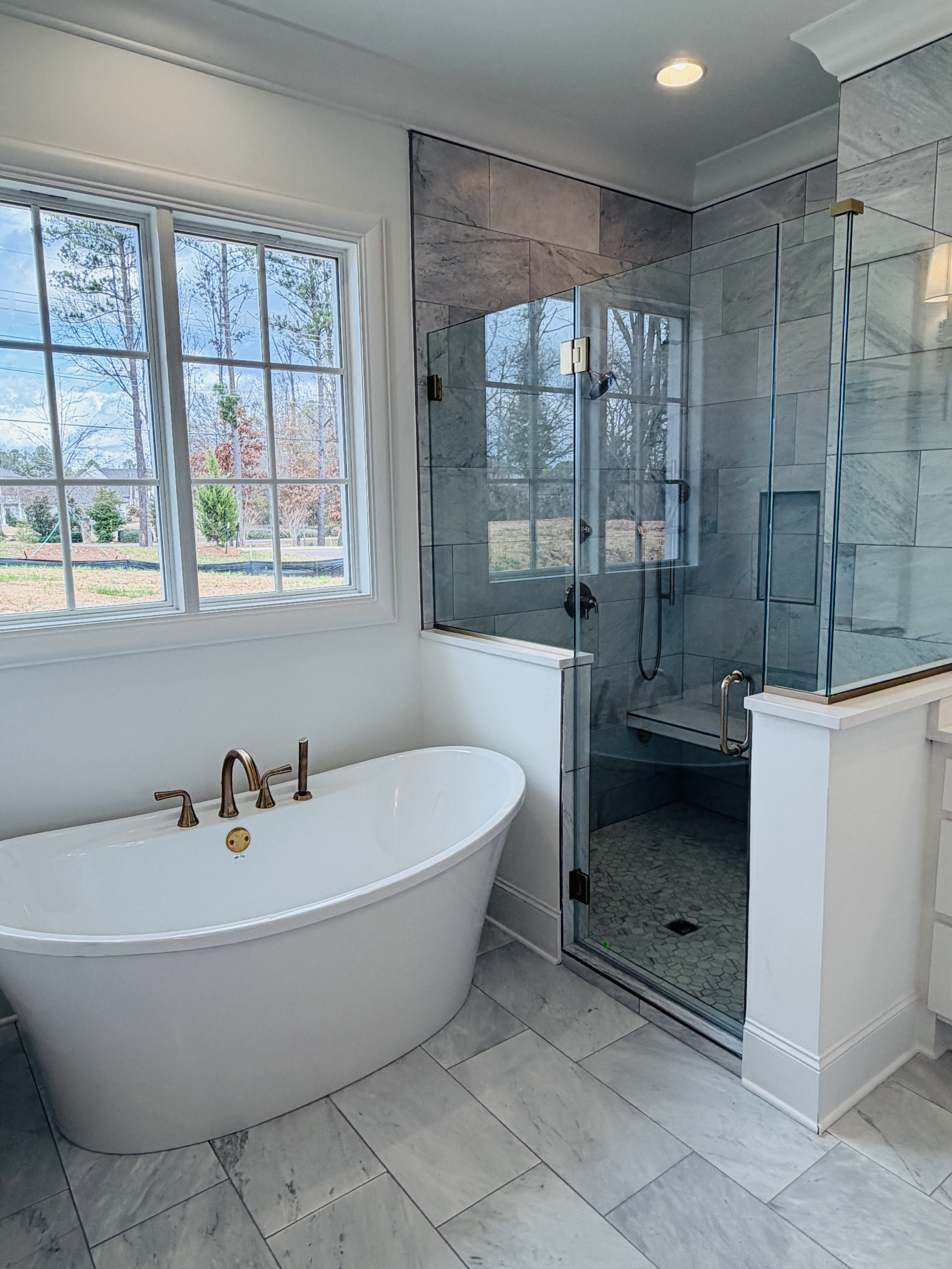 Interior finishes photo 14