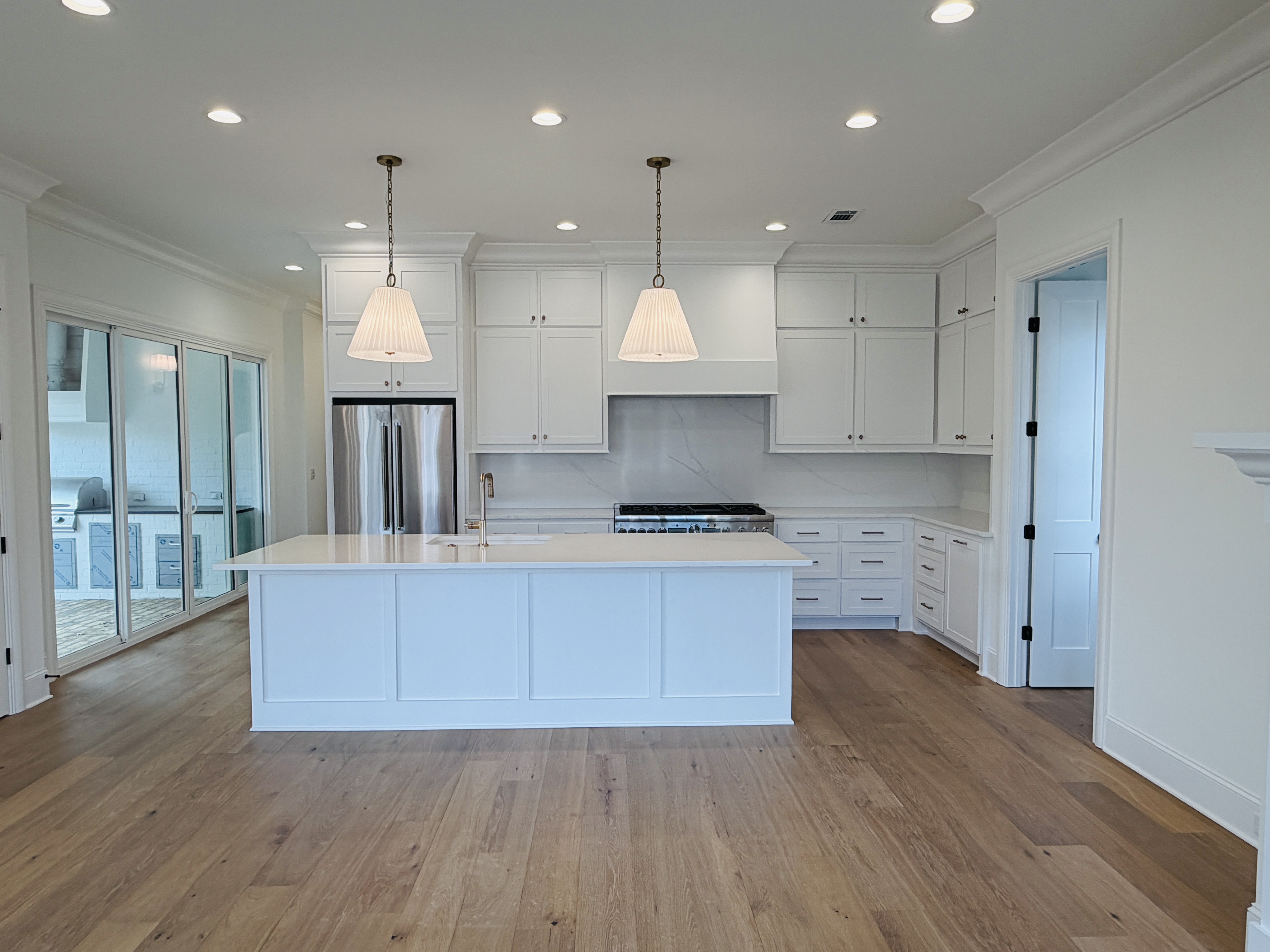 Interior finishes photo 17